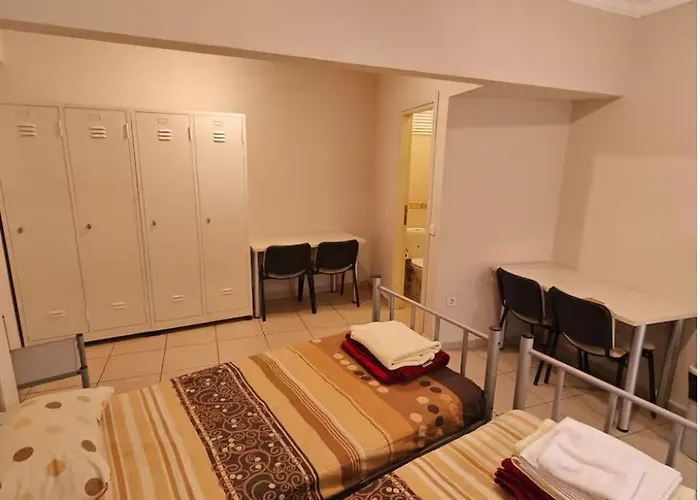 Hostelist אכסניה *