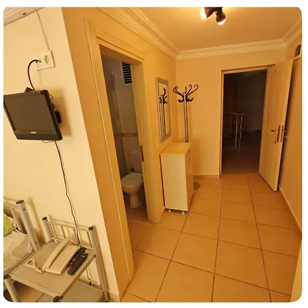 Hostelist Hostel *